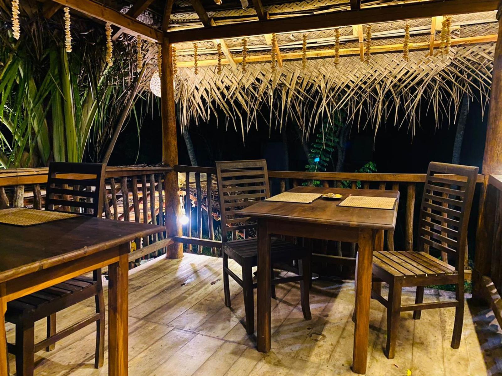Rekawa Turtle Gate Hotel Tangalle Exterior photo