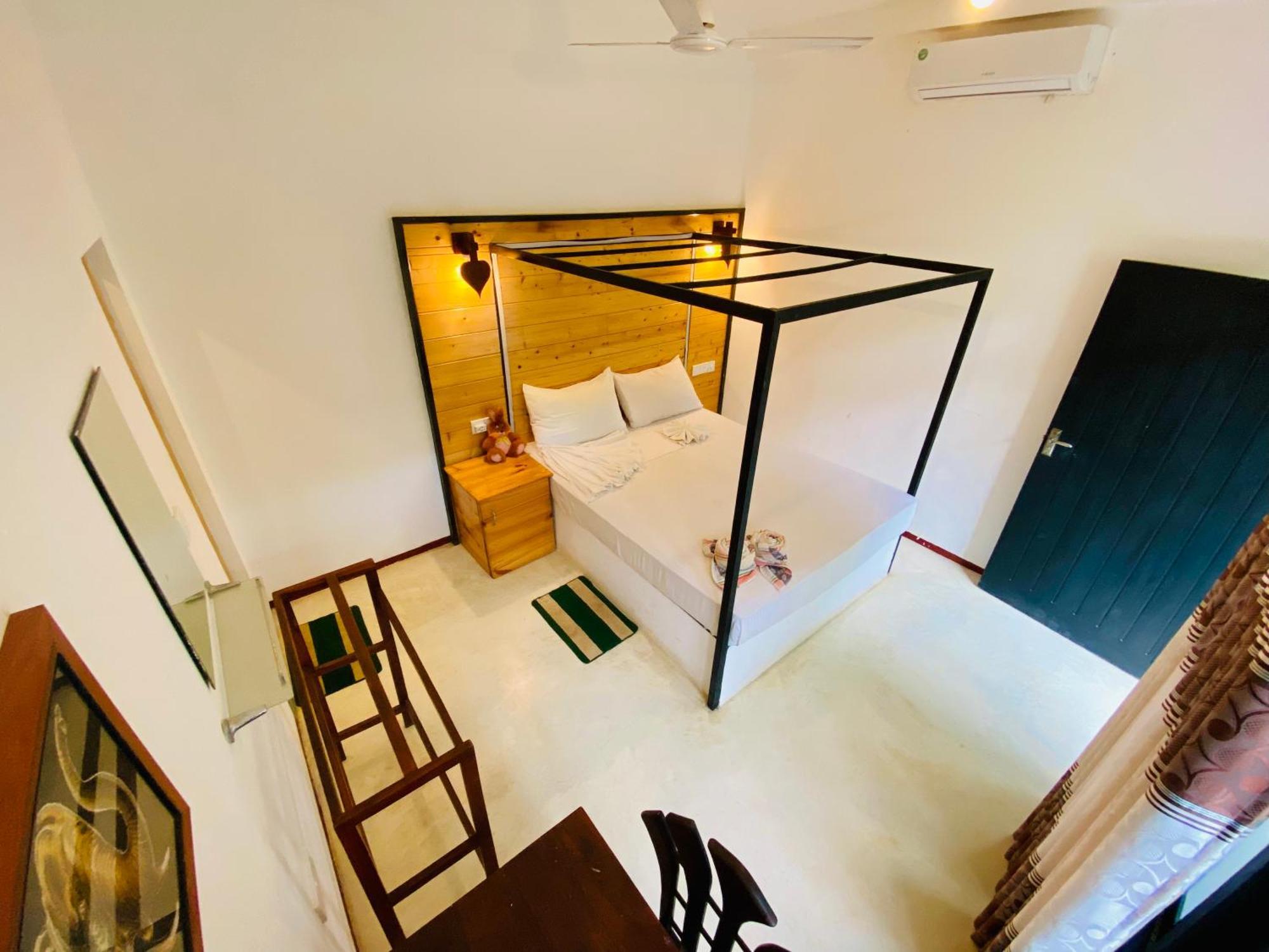 Rekawa Turtle Gate Hotel Tangalle Exterior photo