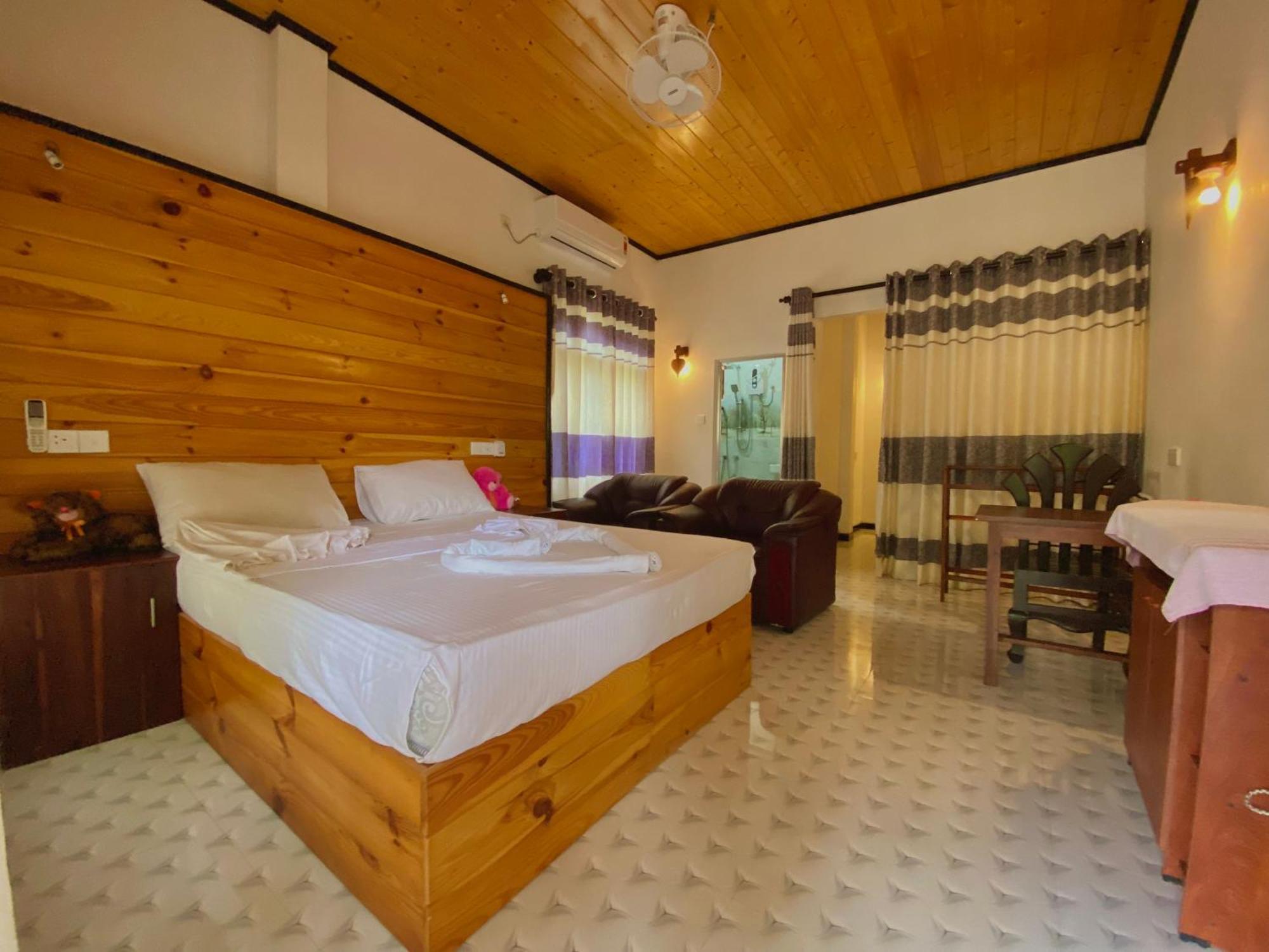 Rekawa Turtle Gate Hotel Tangalle Exterior photo