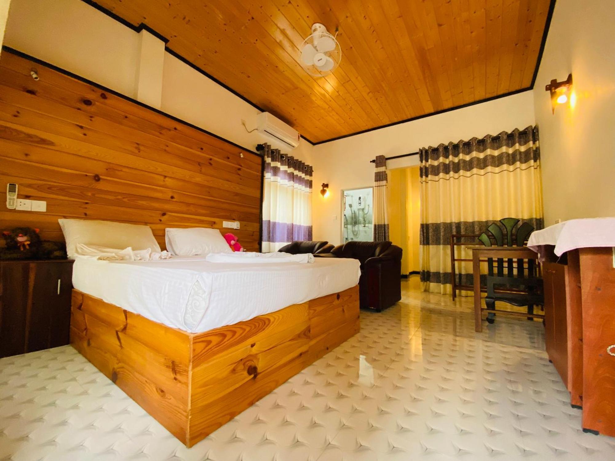 Rekawa Turtle Gate Hotel Tangalle Room photo